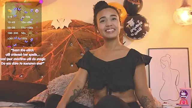 Snapshot of evafoxs chatting on 10, 10, 2025 evafoxs online show from 10, 10, 2025