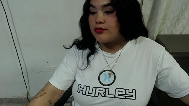 Snapshot of OdethJones chatting on 14, 12, 2025 OdethJones online show from 14, 12, 2025