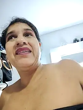 Snapshot of siri_duque chatting on 2, 2, 2025 siri duque online show from 2, 2, 2025