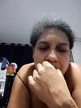 Snapshot of siri_duque chatting on 24, 2, 2025 siri duque online show from 24, 2, 2025