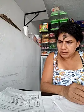 Snapshot of siri_duque chatting on 5, 3, 2025 siri duque online show from 5, 3, 2025