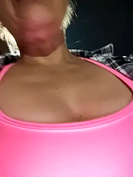 Snapshot of siri_duque chatting on 15, 3, 2025 siri duque online show from 15, 3, 2025