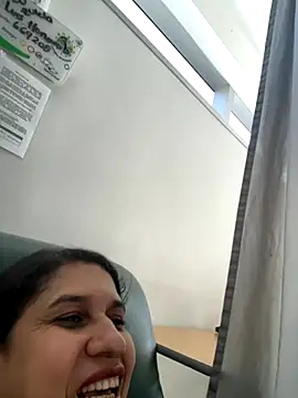 Snapshot of siri_duque chatting on 9, 9, 2025 siri duque online show from 9, 9, 2025