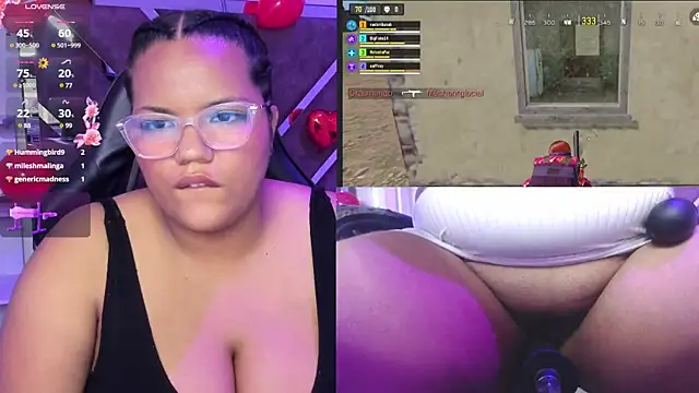 Snapshot of MhiaRey chatting on 4, 2, 2025 MhiaRey online show from 4, 2, 2025