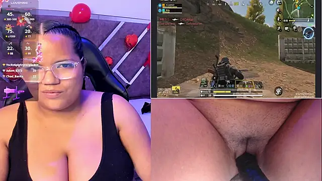 Snapshot of MhiaRey chatting on 8, 2, 2025 MhiaRey online show from 8, 2, 2025