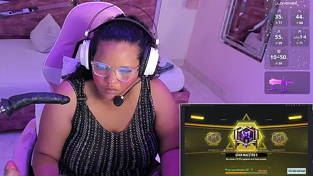 Snapshot of MhiaRey chatting on 28, 2, 2025 MhiaRey online show from 28, 2, 2025