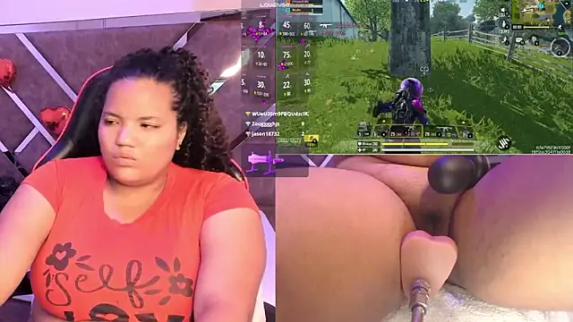 Snapshot of MhiaRey chatting on 2, 3, 2025 MhiaRey online show from 2, 3, 2025