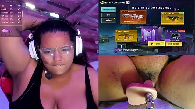 Snapshot of MhiaRey chatting on 14, 9, 2025 MhiaRey online show from 14, 9, 2025