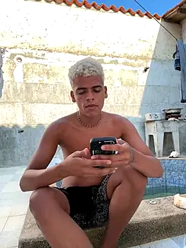 Leo bunny hot online show from 9, 10, 2025