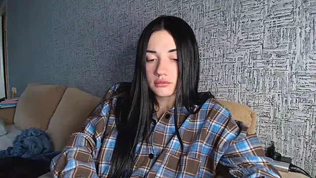 Liana diva online show from 9, 4, 2026