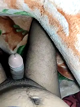 Snapshot of Kolkataboiy chatting on 17, 12, 2025 Kolkataboiy online show from 17, 12, 2025