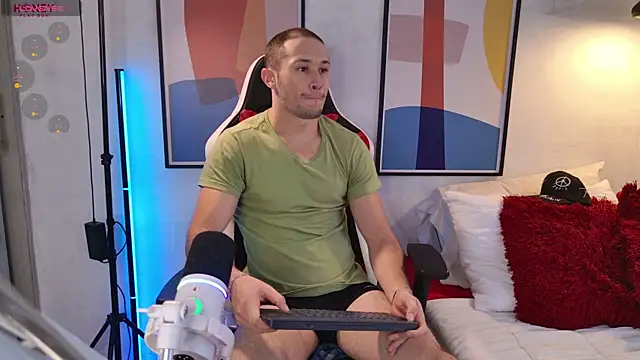 AxelFairchaild online show from 21, 12, 2024