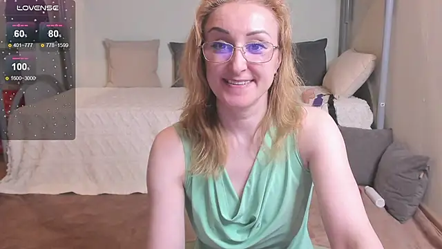Snapshot of MadissonKiss chatting on 11, 5, 2026 MadissonKiss online show from 11, 5, 2026