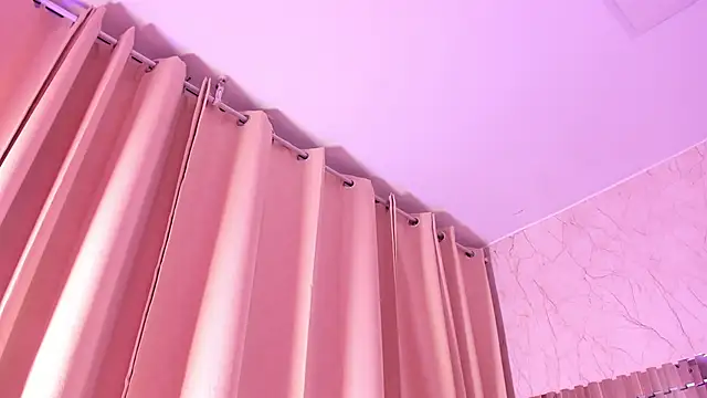 AkazaBoy  online show from 7, 1, 2026