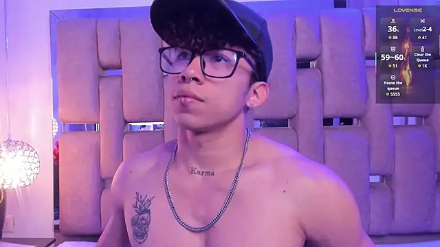 AkazaBoy  online show from 11, 1, 2026