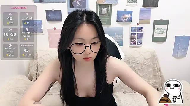 Snapshot of LiLiYbaby chatting on 14, 3, 2026 LiLiYbaby online show from 14, 3, 2026