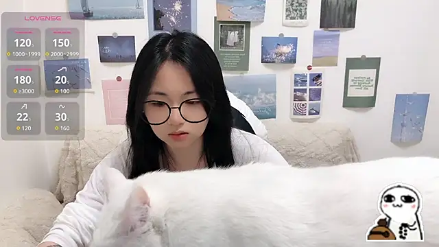 Snapshot of LiLiYbaby chatting on 17, 3, 2026 LiLiYbaby online show from 17, 3, 2026