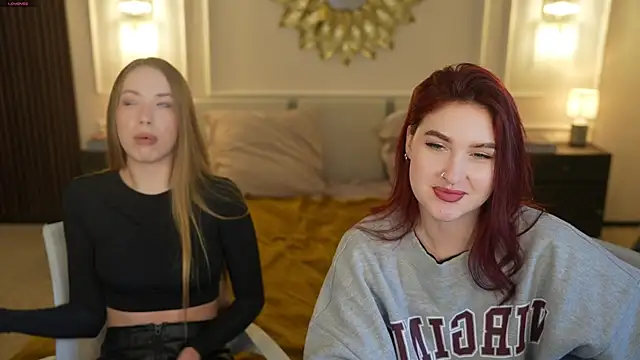 Snapshot of Magnetic_Mia_ chatting on 3, 3, 2025 Magnetic Mia online show from 3, 3, 2025