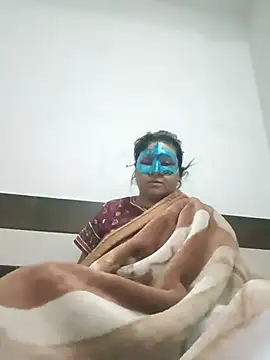 Snapshot of Punjabi_beauty123 chatting on 18, 12, 2025 Punjabi beauty123 online show from 18, 12, 2025