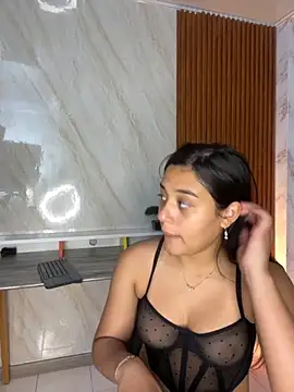 Snapshot of floriamANDjazmin chatting on 20, 11, 2025 floriamANDjazmin online show from 20, 11, 2025