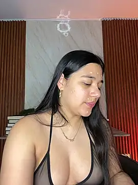 Snapshot of floriamANDjazmin chatting on 19, 6, 2026 floriamANDjazmin online show from 19, 6, 2026