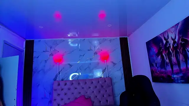 Snapshot of AuroraDiaz chatting on 2, 2, 2026 AuroraDiaz online show from 2, 2, 2026