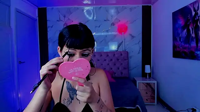 Snapshot of AuroraDiaz chatting on 5, 2, 2026 AuroraDiaz online show from 5, 2, 2026