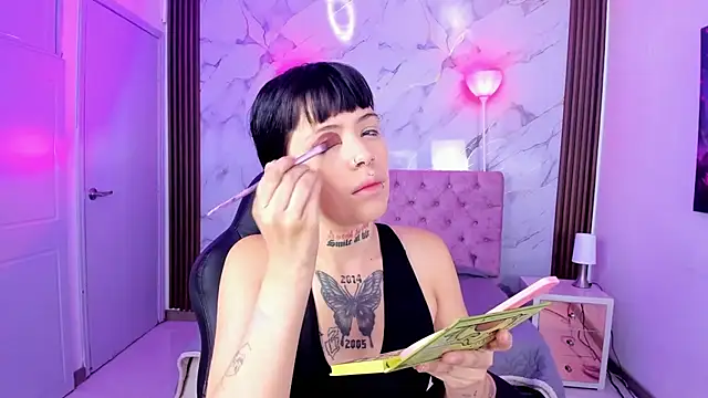 Snapshot of AuroraDiaz chatting on 19, 2, 2026 AuroraDiaz online show from 19, 2, 2026