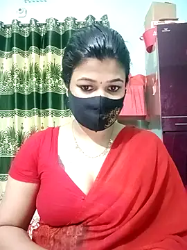 Snapshot of Sumi-roy chatting on 29, 4, 2026 Sumi-roy online show from 29, 4, 2026