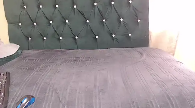 Snapshot of BeautyAuroa chatting on 9, 1, 2025 BeautyAuroa online show from 9, 1, 2025