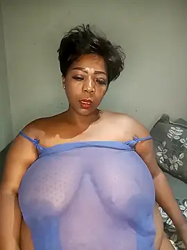 Snapshot of BustyWendyXXX47 chatting on 7, 12, 2024 BustyWendyXXX47 online show from 7, 12, 2024