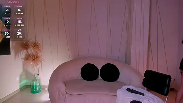 MaddisonLowe online show from 10, 9, 2025