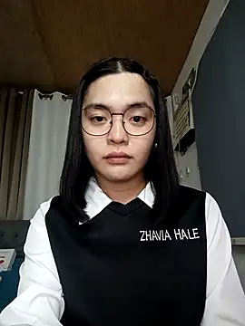 zhaviahale21 online show from 17, 3, 2026