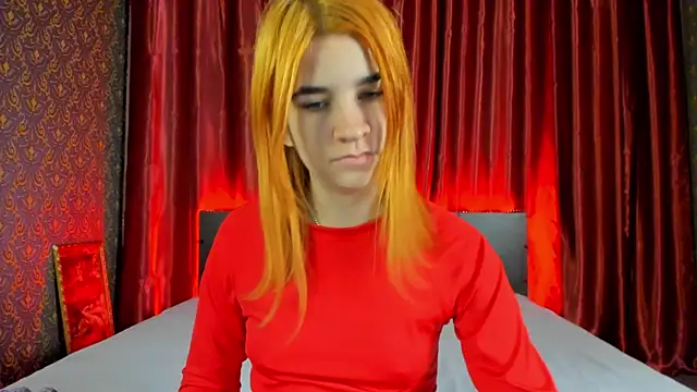  Polly Love  online show from 13, 12, 2024