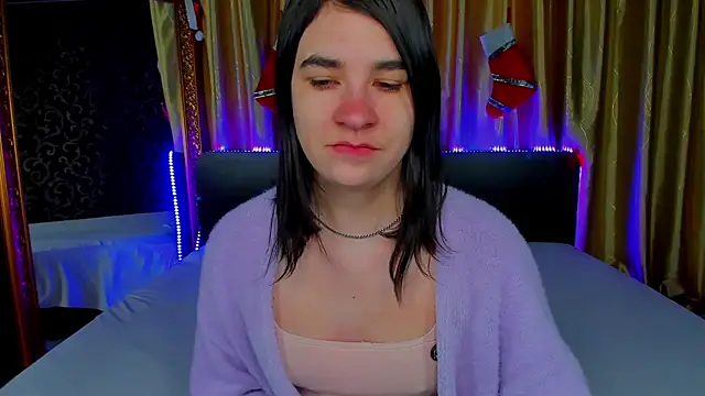  Polly Love  online show from 1, 2, 2026