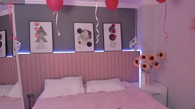 Megan mooree  online show from 17, 2, 2025