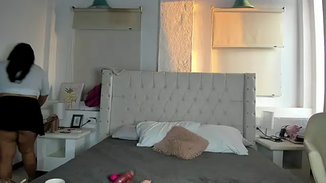 Snapshot of Gabycutee chatting on 14, 2, 2025 Gabycutee online show from 14, 2, 2025