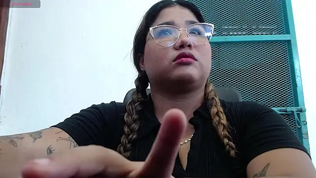 Snapshot of Gabycutee chatting on 11, 9, 2025 Gabycutee online show from 11, 9, 2025