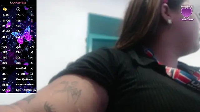 Snapshot of Gabycutee chatting on 8, 10, 2025 Gabycutee online show from 8, 10, 2025