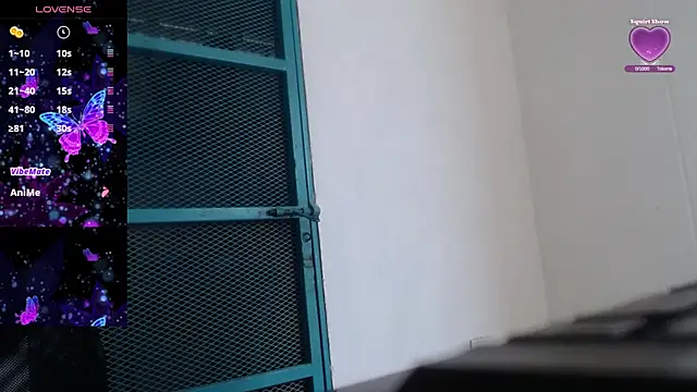 Snapshot of Gabycutee chatting on 18, 10, 2025 Gabycutee online show from 18, 10, 2025