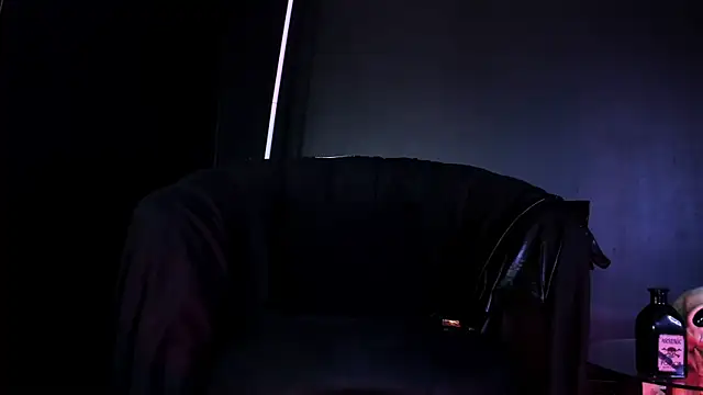 Agnes jones  online show from 18, 3, 2025