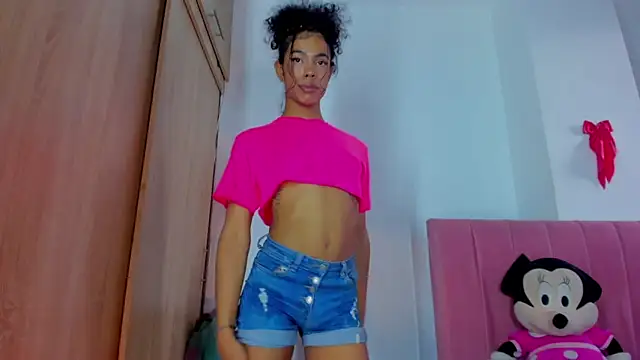 bloom444 online show from 15, 12, 2024