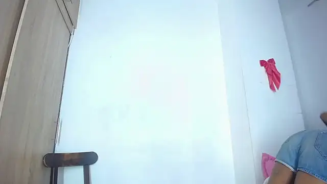 bloom444 online show from 19, 2, 2025