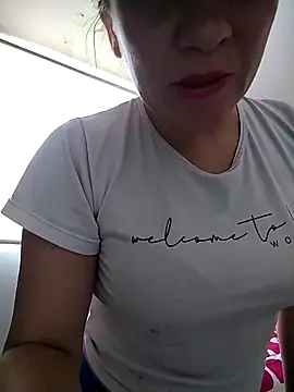 Snapshot of ELEKTRA-LUXURY chatting on 19, 3, 2025 ELEKTRA-LUXURY online show from 19, 3, 2025