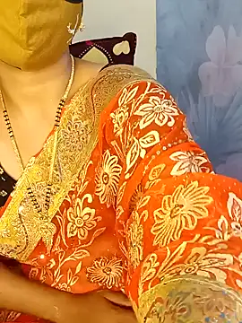 Snapshot of yourtamilcouple chatting on 6, 1, 2025 yourtamilcouple online show from 6, 1, 2025