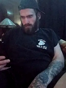 Snapshot of RobStrokes215 chatting on 6, 2, 2026 RobStrokes215 online show from 6, 2, 2026