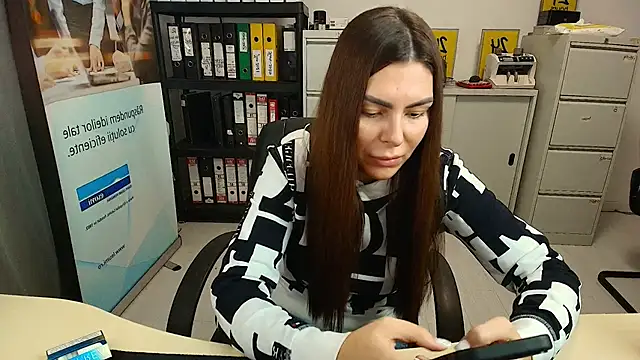 kilenyapatrice online show from 31, 1, 2025