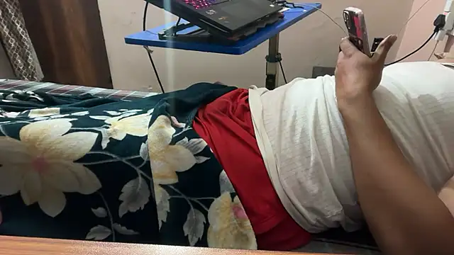 Snapshot of sexyboy09 chatting on 8, 10, 2025 sexyboy09 online show from 8, 10, 2025