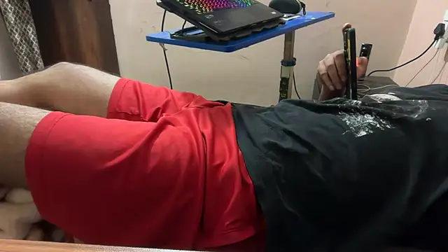 Snapshot of sexyboy09 chatting on 11, 10, 2025 sexyboy09 online show from 11, 10, 2025