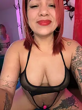 Snapshot of EmmaHot chatting on 12, 4, 2026 EmmaHot online show from 12, 4, 2026